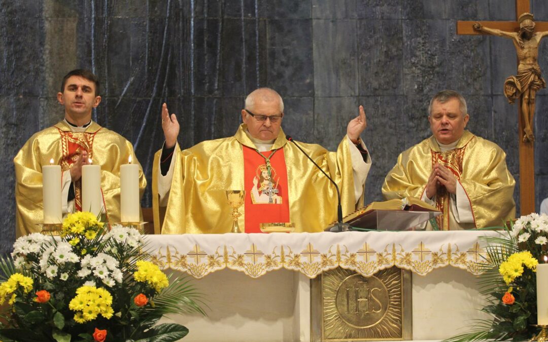 Uroczystość Chrystusa Króla Wszechświata – Patrona naszej parafii
